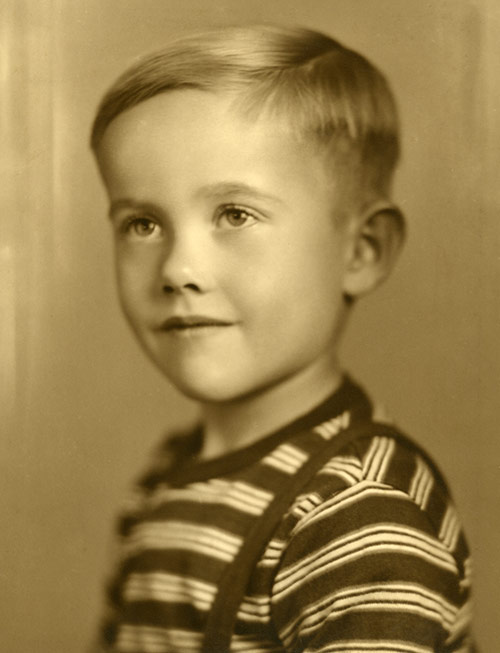 Young boy, 1930s (before photo restoration & colorization)